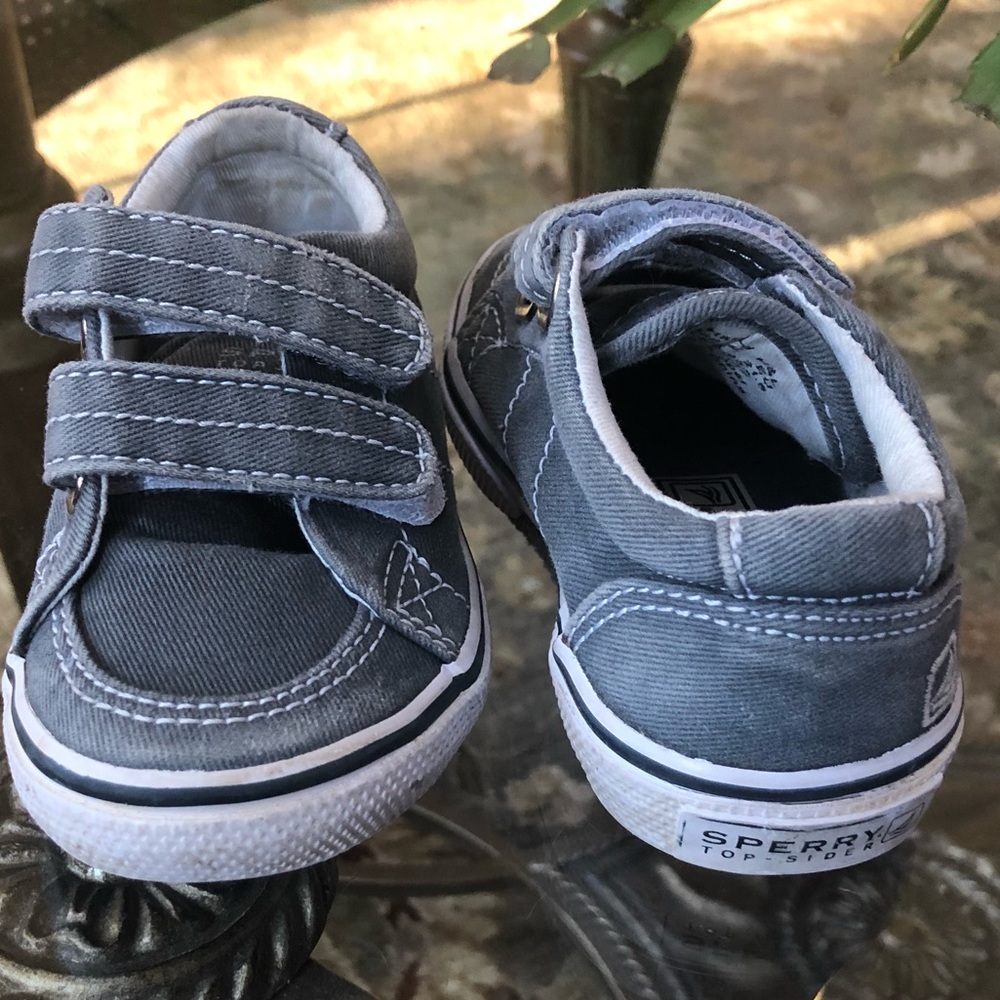 Sperry grey/blue sneakers. Great condition
